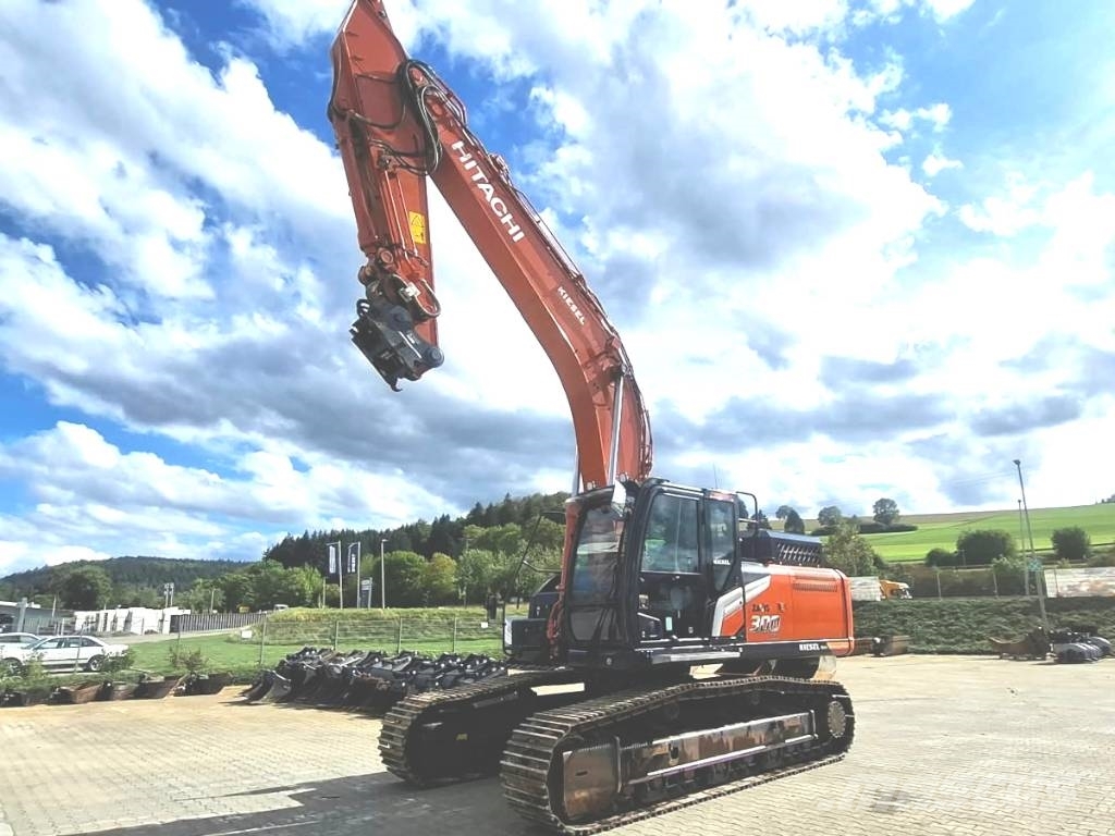 Hitachi ZX 300 LCN-7 Telakaivukoneet