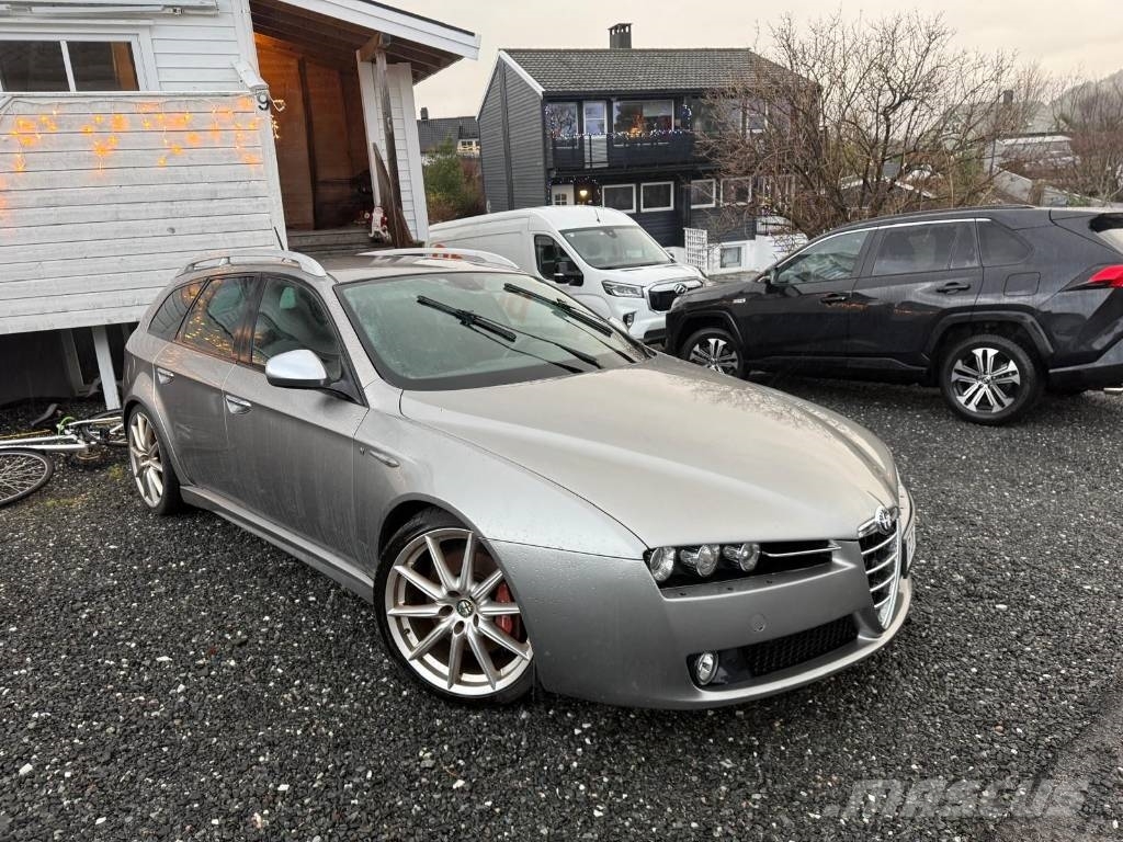Alfa ROMEO 159 SPORTWAGON Giugiaro Voiture