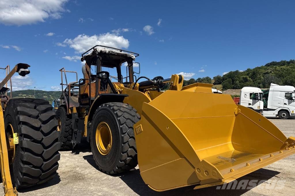 CAT 972 XE لوادر بعجل