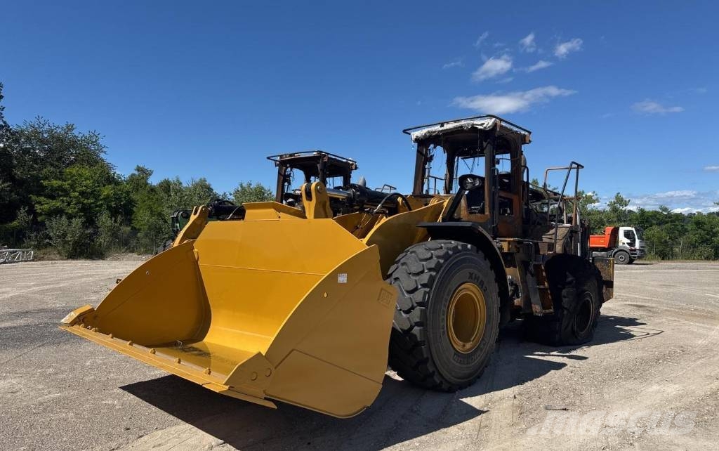 CAT 972 XE لوادر بعجل