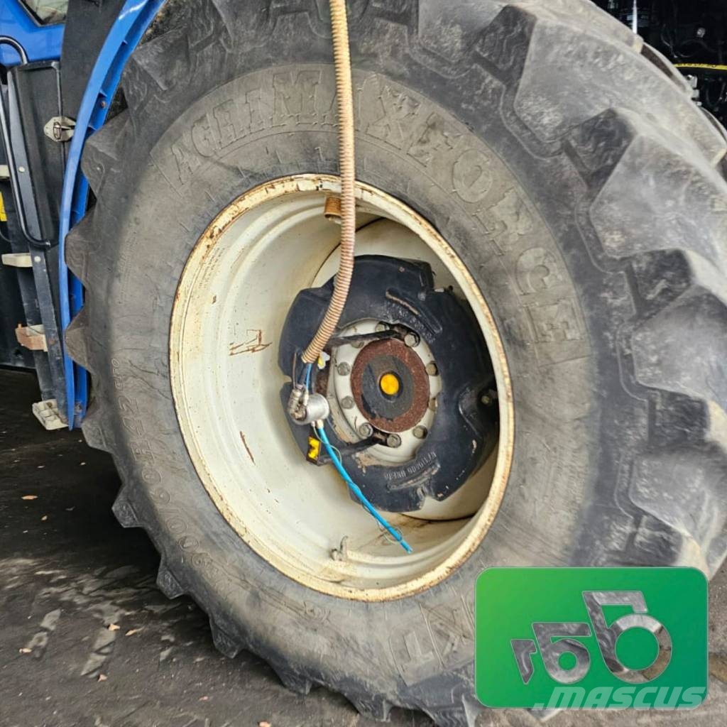 New Holland T9.560 Трактори