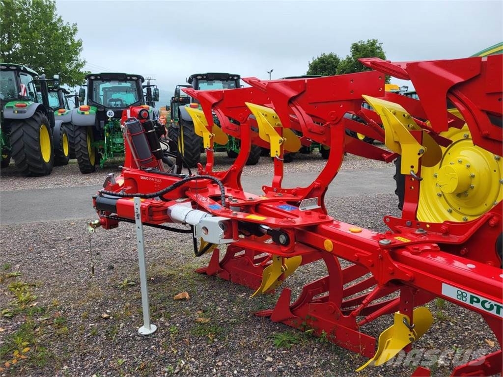 Pöttinger SERVO 45 M PLUS - fünfscharig (4+1/5) 传统犁