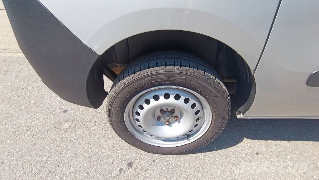 Opel Combo 1.3, Van aus 1. Hand, 5-Sitzer, Klima, PDC Otomobiller