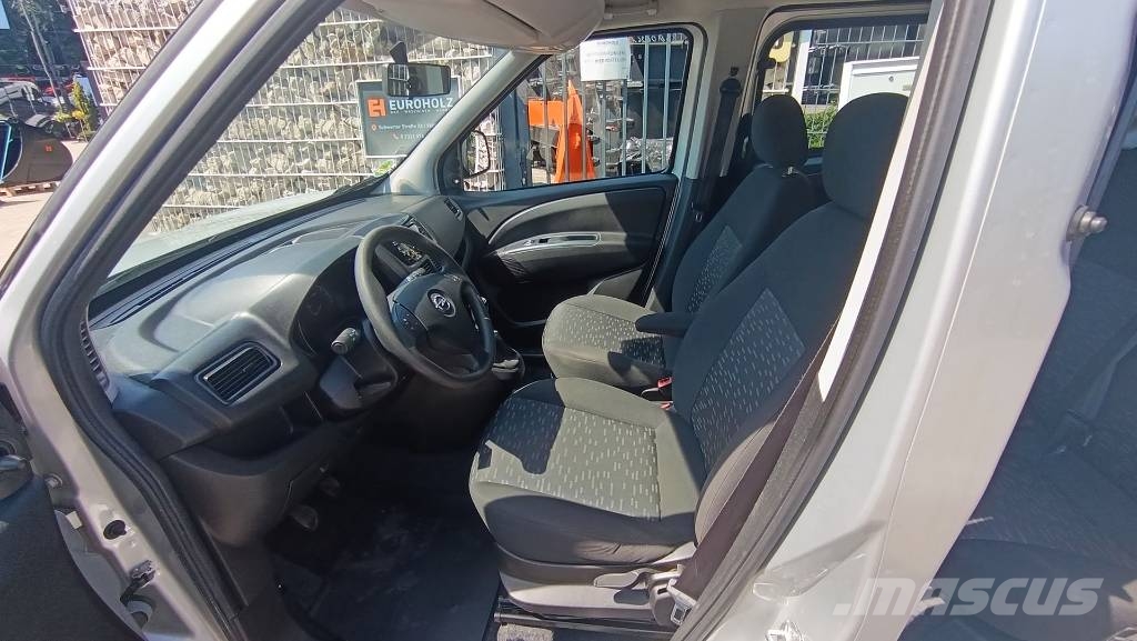 Opel Combo 1.3, Van aus 1. Hand, 5-Sitzer, Klima, PDC Otomobiller