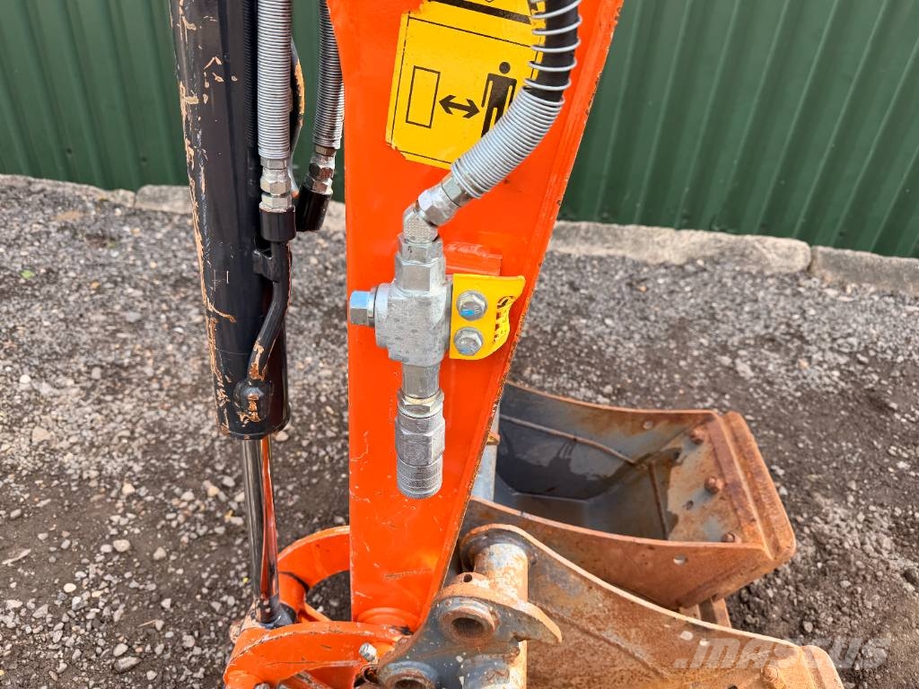 Hitachi ZX 17 U-6 Εκσκαφάκι (διαβολάκι) < 7t