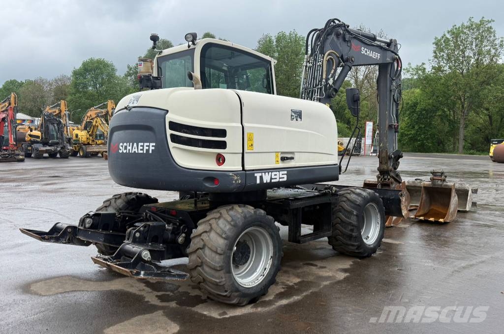 Yanmar TW 95 // BJ. 2017 / 5888H/SW/ZSA/4 Löffel/ 1 Gabel Escavadeiras de rodas
