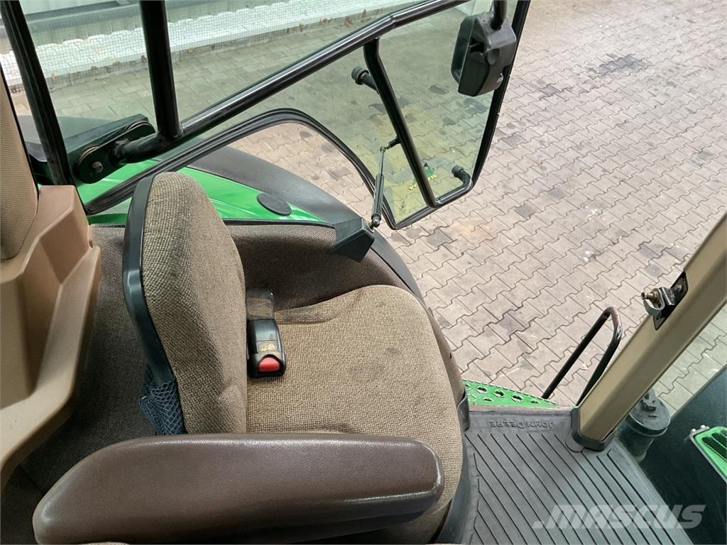 John Deere 7830 Traktoren