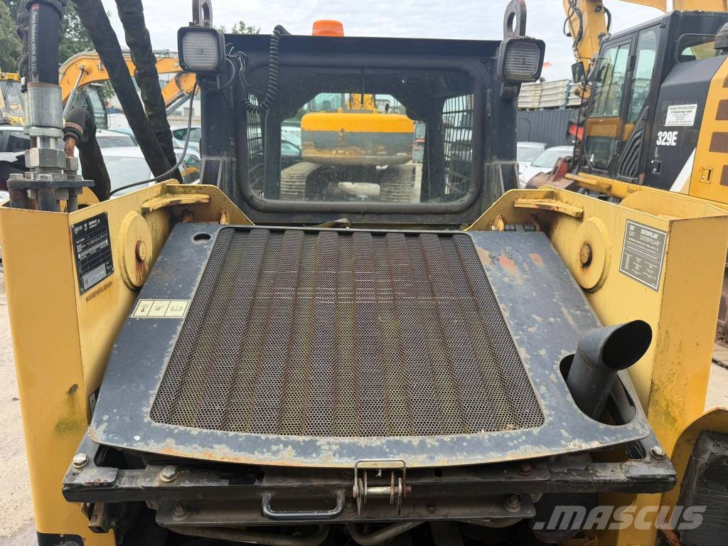 CAT 248B**Bj 2002*Bh 595 !!**Turbo*Bucket+forks Šmykom riadené nakladače