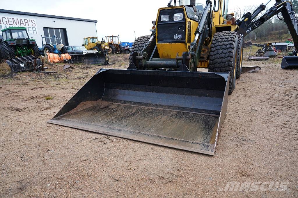 UTFÖRSÄLJNING - IM PLANERINGSSKOPA HD 2000MM ملحقات أخرى للحفر والتحميل