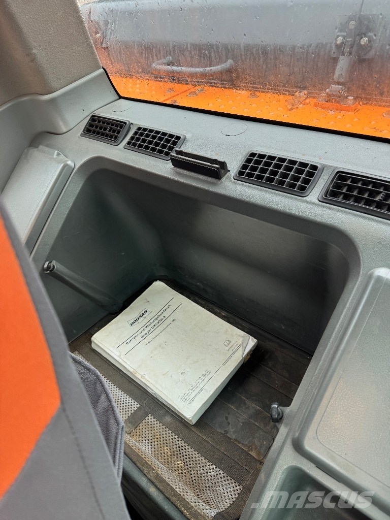 Doosan DX 190 W-3 Wielgraafmachines