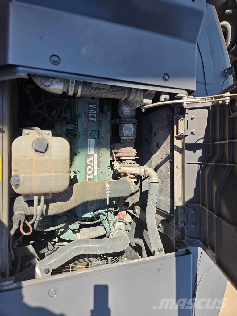 Volvo EC 300 E Gravemaskiner på larvebånd