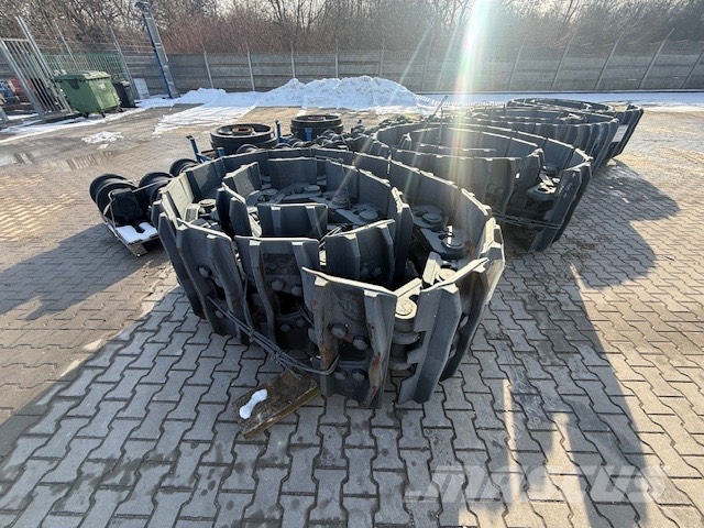 CAT 6020 excavator undercarriage NEW Pásy, řetězy a podvozek
