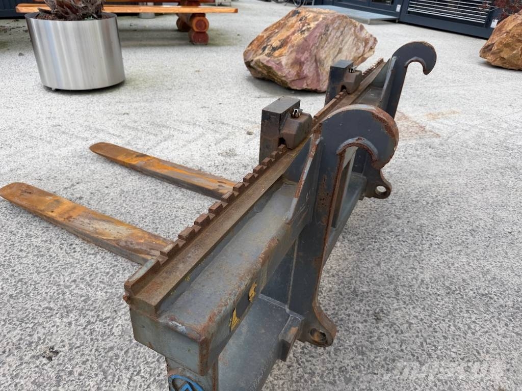 Pallet forks Volvo L70H Volvo qc connection (200cm x 157cm) Uñas para carretilla