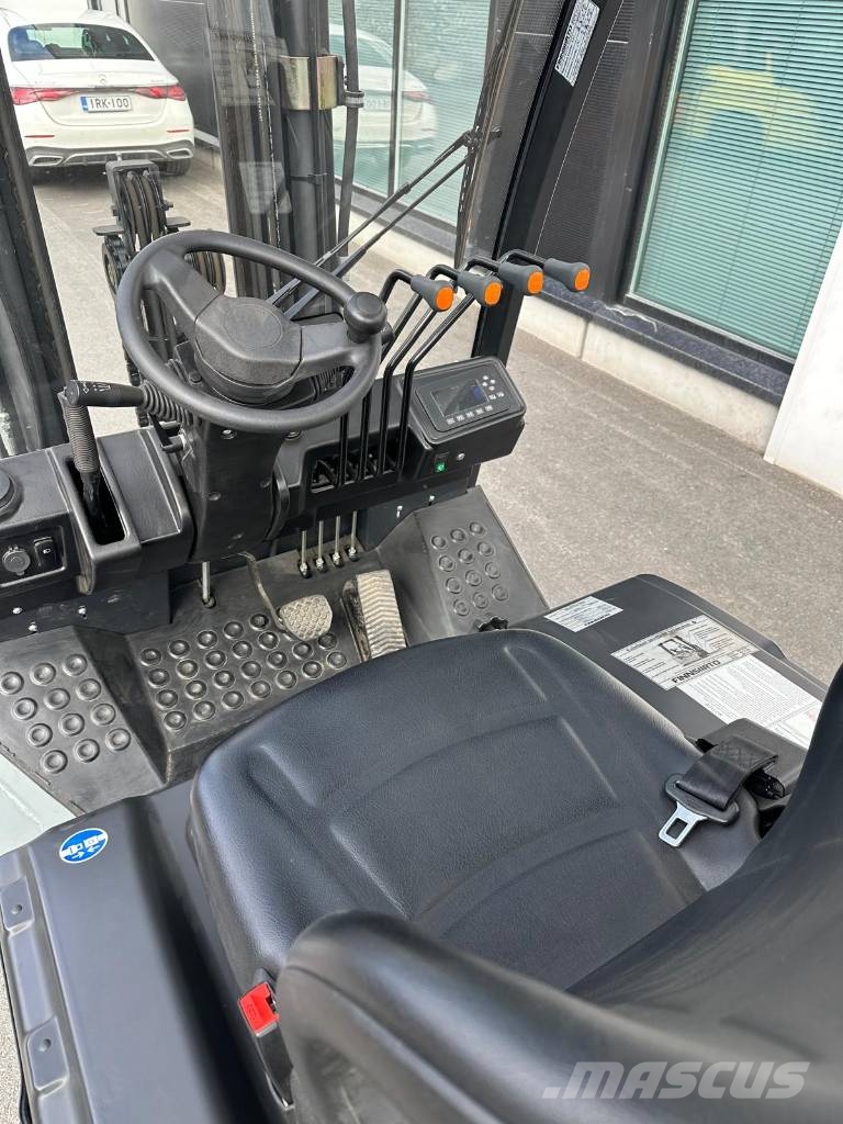 Noblelift FE4P30Q LI-ION 전동 지게차