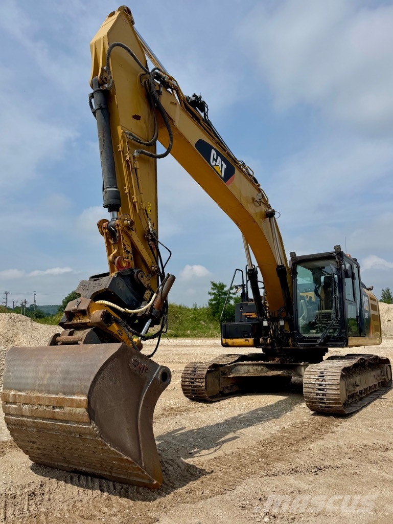 CAT 324 EL Rupsgraafmachines