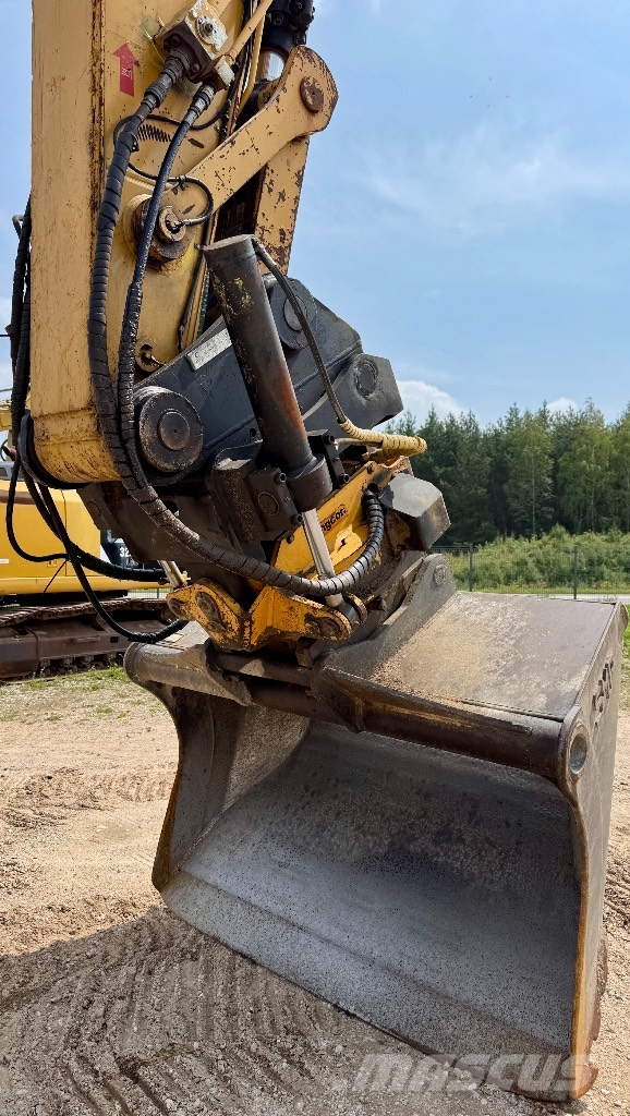 CAT 324 EL Rupsgraafmachines
