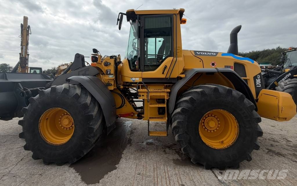 Volvo L 70 G Pale gommate