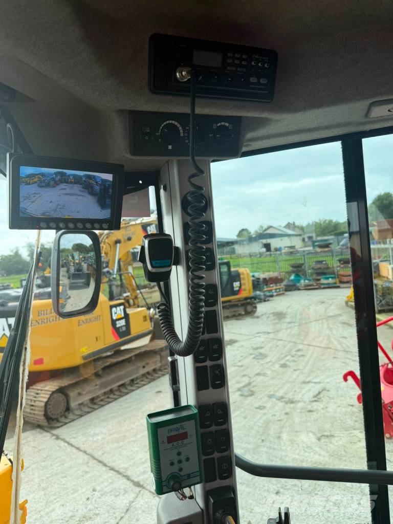 Volvo L 70 G Pale gommate