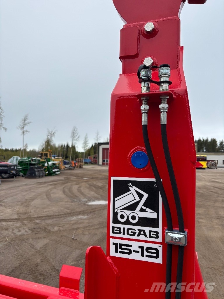 Bigab 15-19 Lastväxlare Anhänger mit Hakenlift