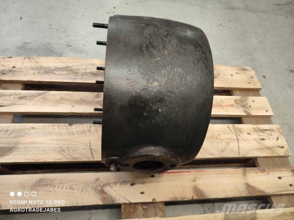 Fermec 860 (508212M1) case differential Ašys