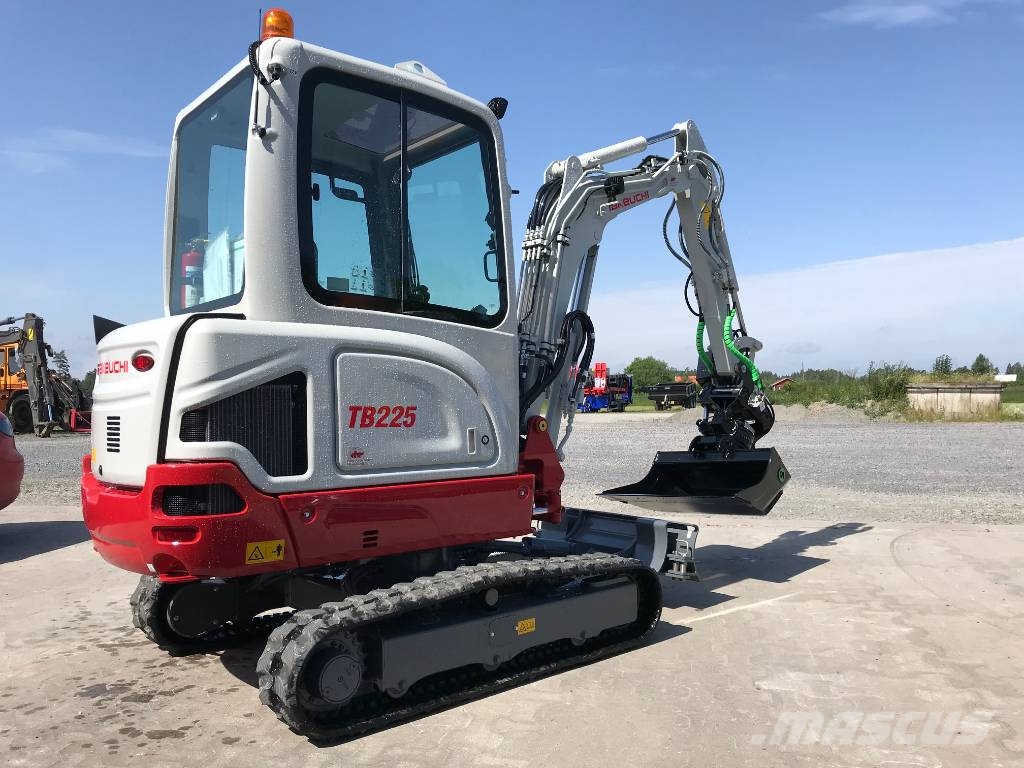 Takeuchi TB 225 Mini excavators < 7t (Mini diggers)