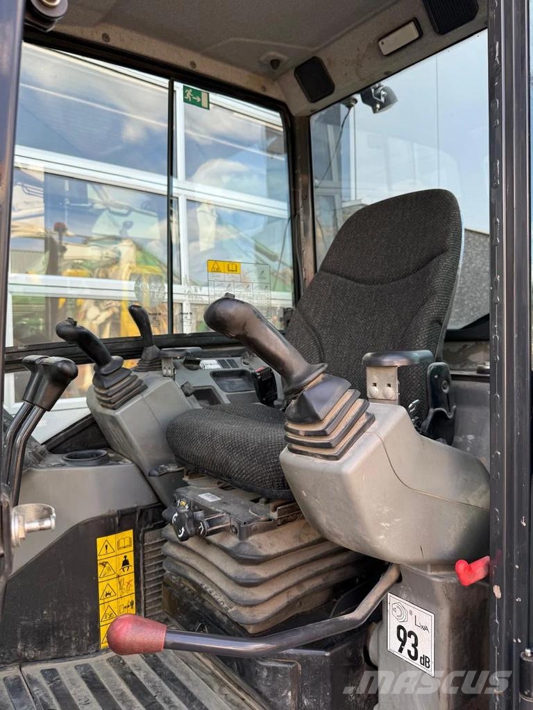 Bobcat E27 Mini excavators < 7t (Mini diggers)