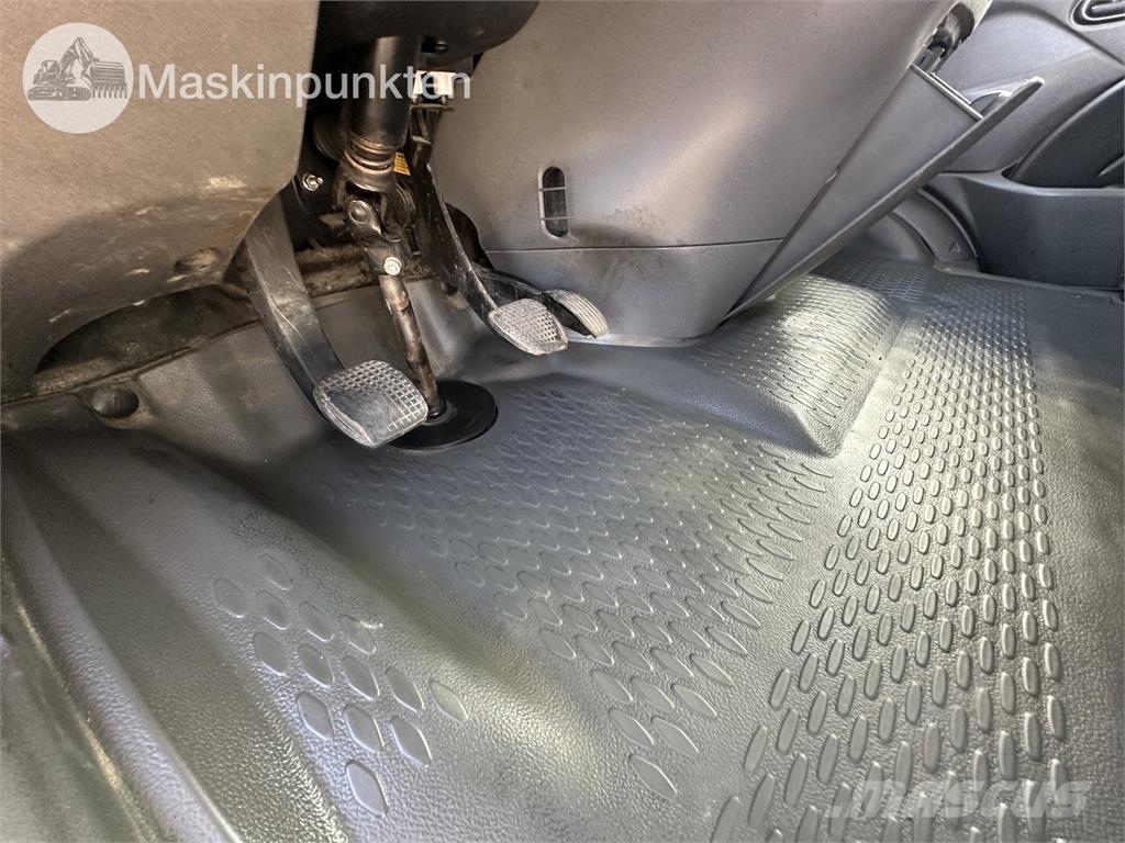 Iveco Daily IV شاحنات ذات هيكل صندوقي