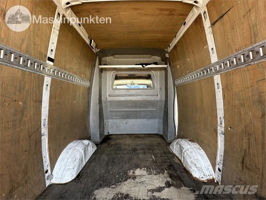 Iveco Daily IV شاحنات ذات هيكل صندوقي