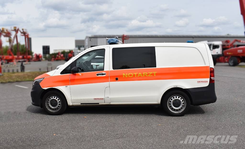 Mercedes-Benz Vito 4x4 Notarzt Einsatzfahrzeug NEF Ambulanslar