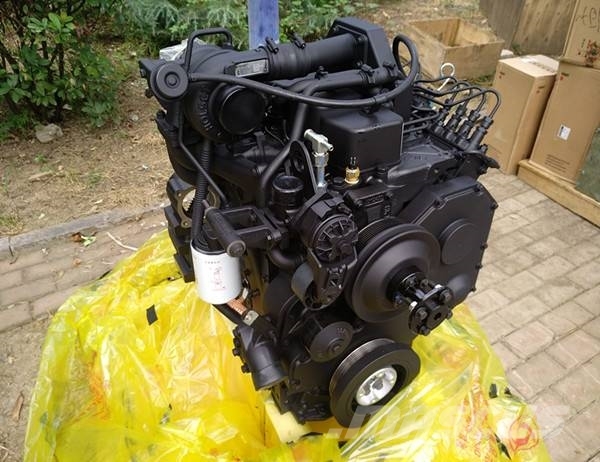 Cummins 4BTA3.9-C110 Moteur
