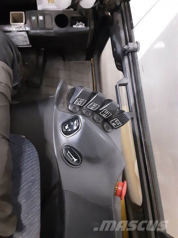 Yale ERP20VF LWB V2530 Elektrische heftrucks
