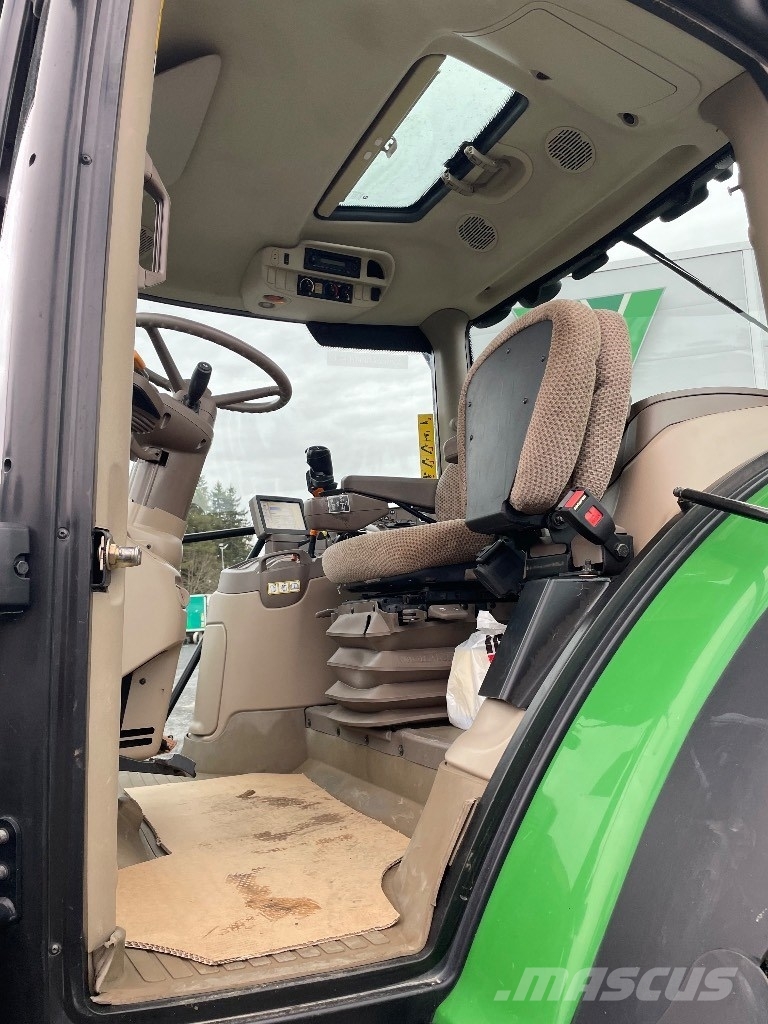 John Deere 6125R Traktorer