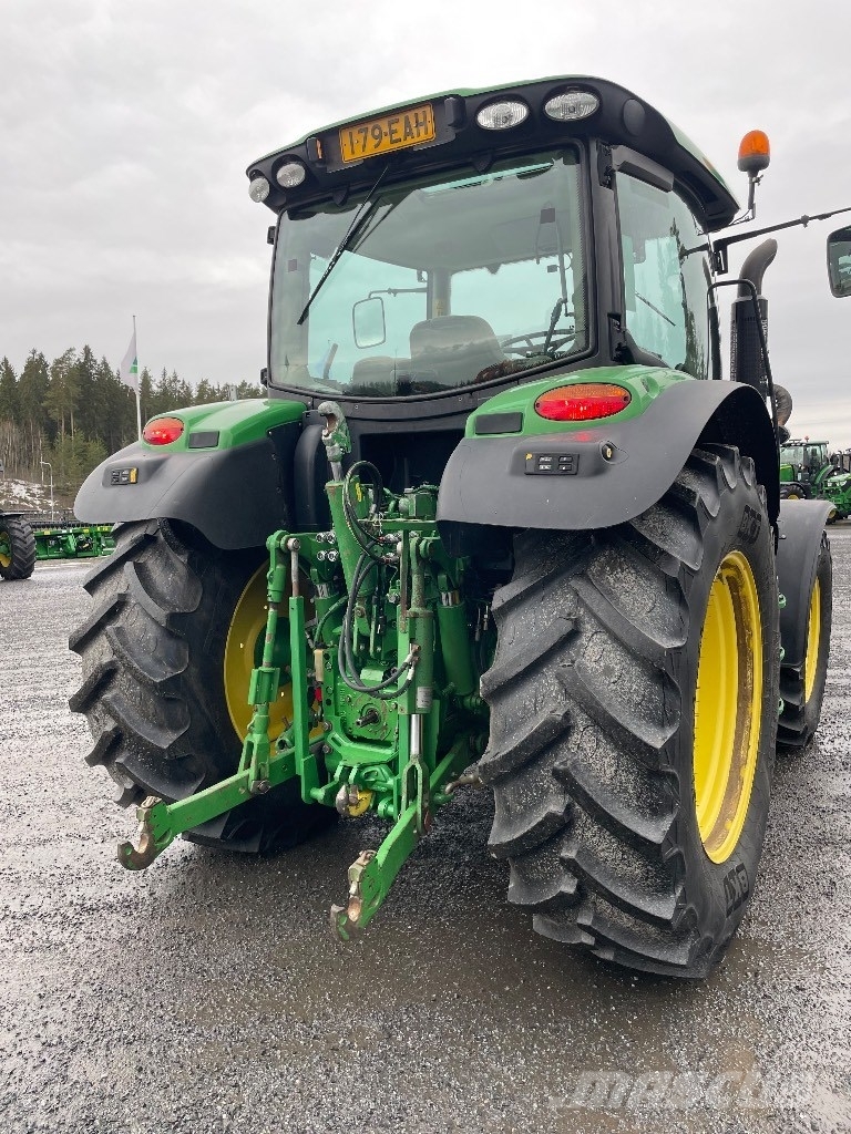 John Deere 6125R Traktorer
