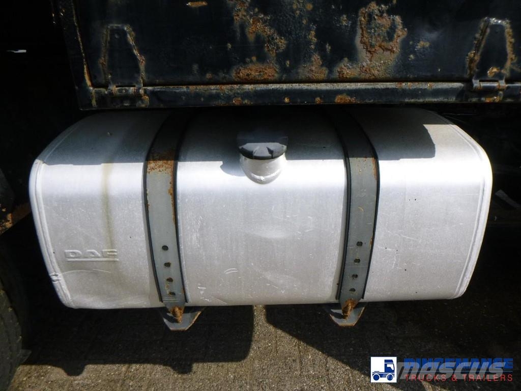 DAF CF 85.360 8X4 RHD tipper + Terex 118.2 VGL-A15 رافعات صالحة لكل أنواع الطرق