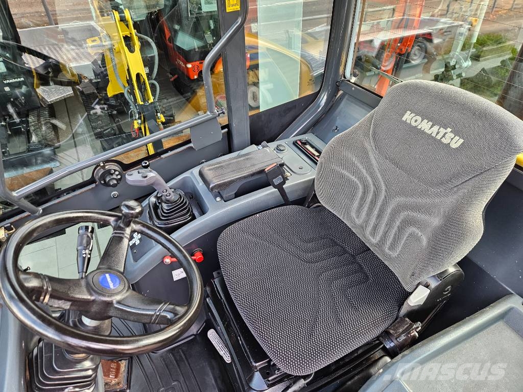 Komatsu wa70-7 Læssemaskiner på hjul