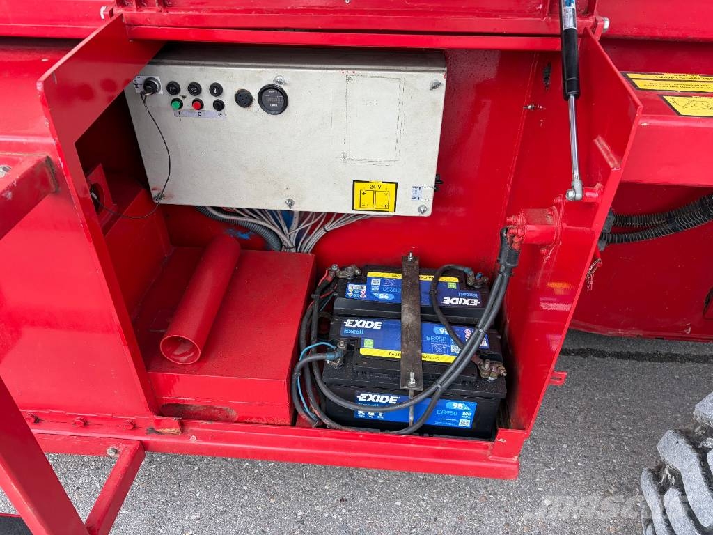 Holland Lift B195DXL25 - 21,50m Diesel 4x4 Scherenarbeitsbühne Škarjaste dvižne ploščadi