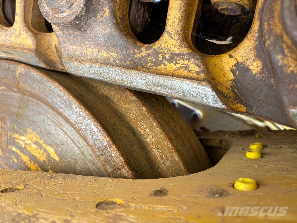CAT D 6 LGP Buldozer sobre oruga