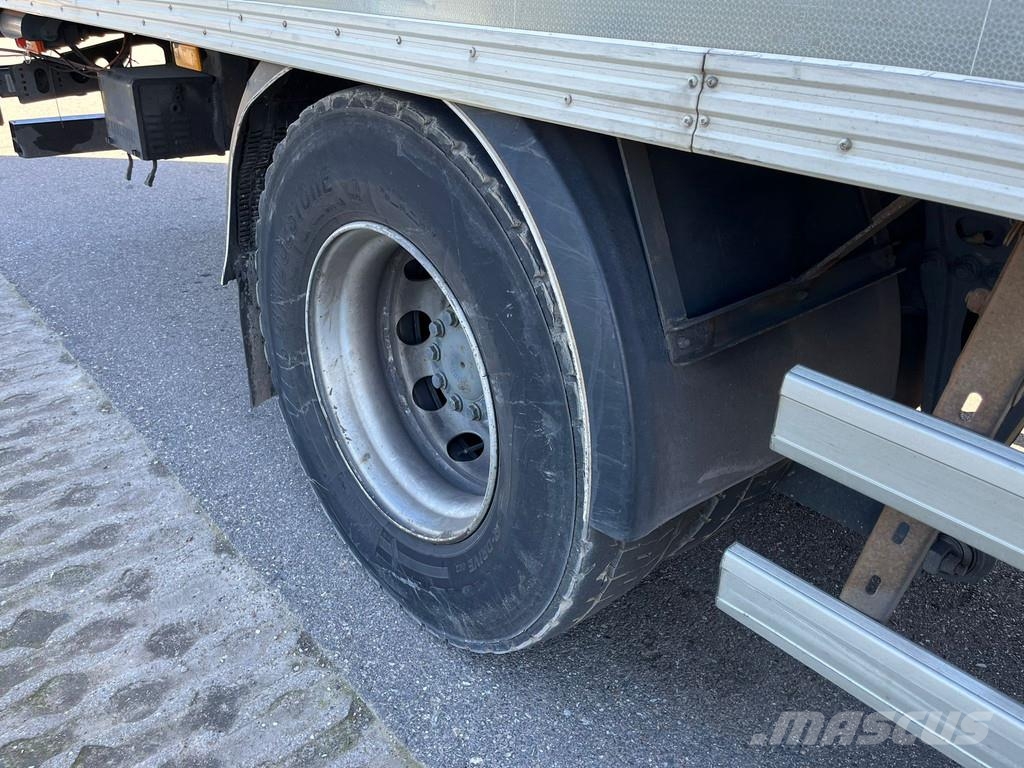 Mercedes-Benz Antos 1836 4x2 Closed Box, double floor Φορτηγά Κόφα