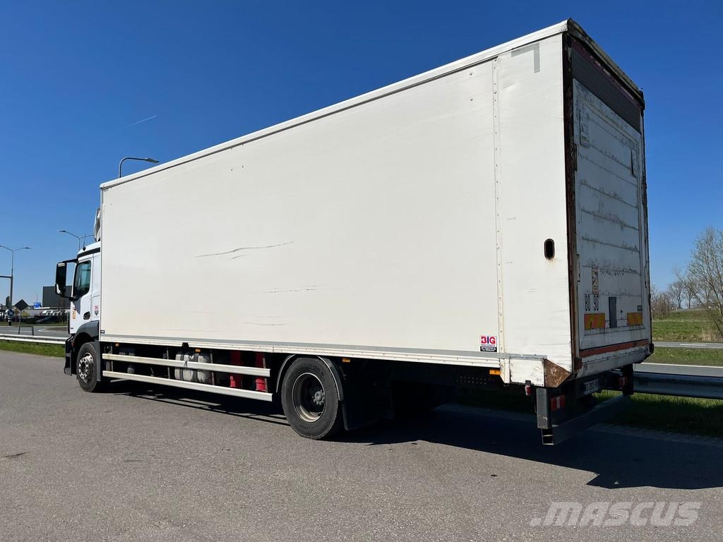Mercedes-Benz Antos 1836 4x2 Dobozos teherautók