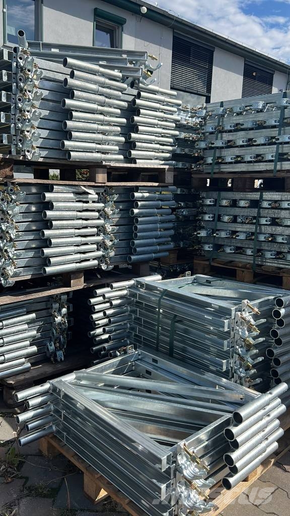122,8m2 UNICO73 Scaffolding Schelă Schele schelă Steigermateriaal