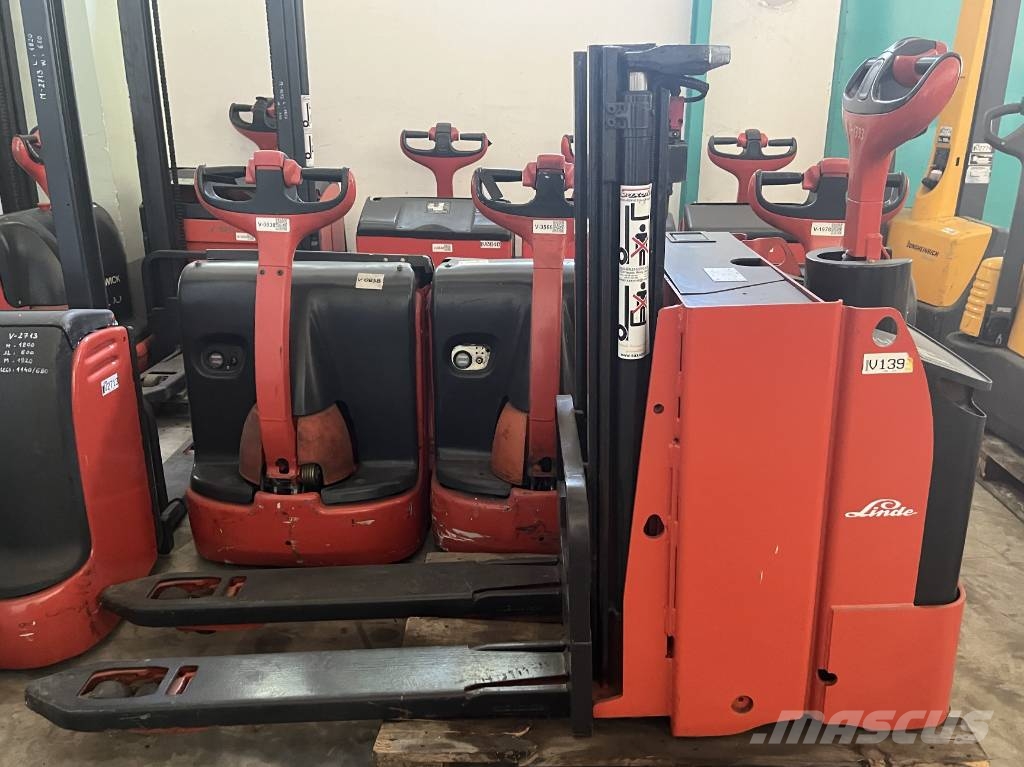 Linde L12 /141/ V-1393 OB 보행식 리치 지게차