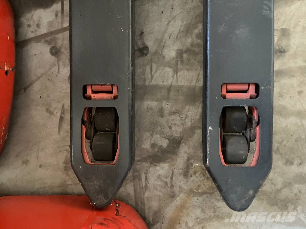 Linde L12 /141/ V-1393 OB 보행식 리치 지게차