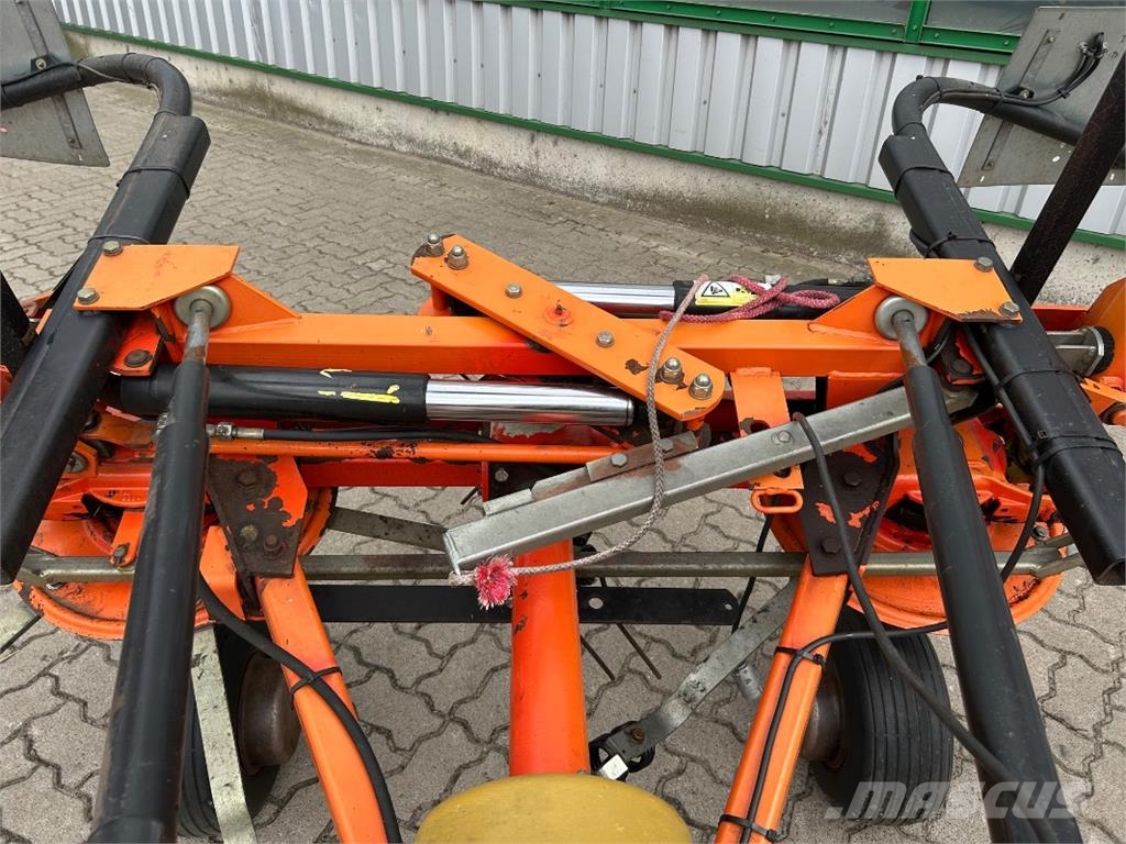 Fella TH 800 Ranghinatori