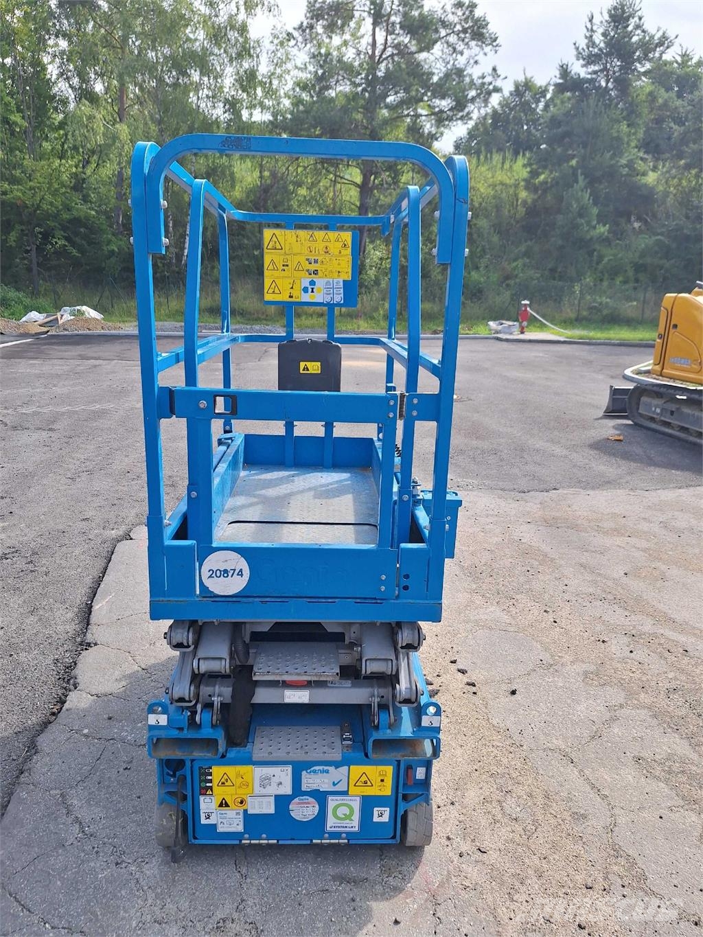 Genie GS 1932m رافعات مقصية الشكل