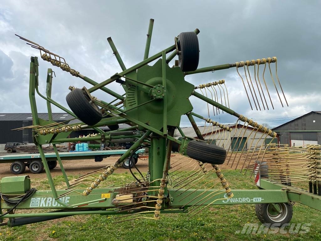 Krone SWADRO 681 Уиндроуърс/Косачки за сено и др.