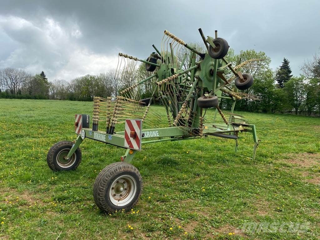 Krone SWADRO 681 Уиндроуърс/Косачки за сено и др.