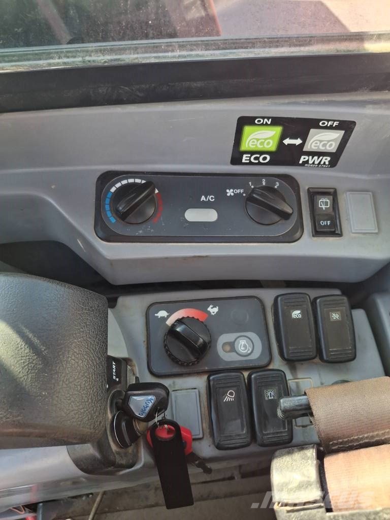 Kubota KX 080-4 Midi bageri 7t – 12t