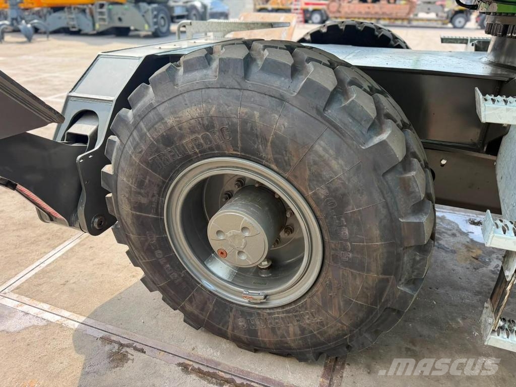 Sennebogen 728E ( 1900 Hours ) 工业挖掘机