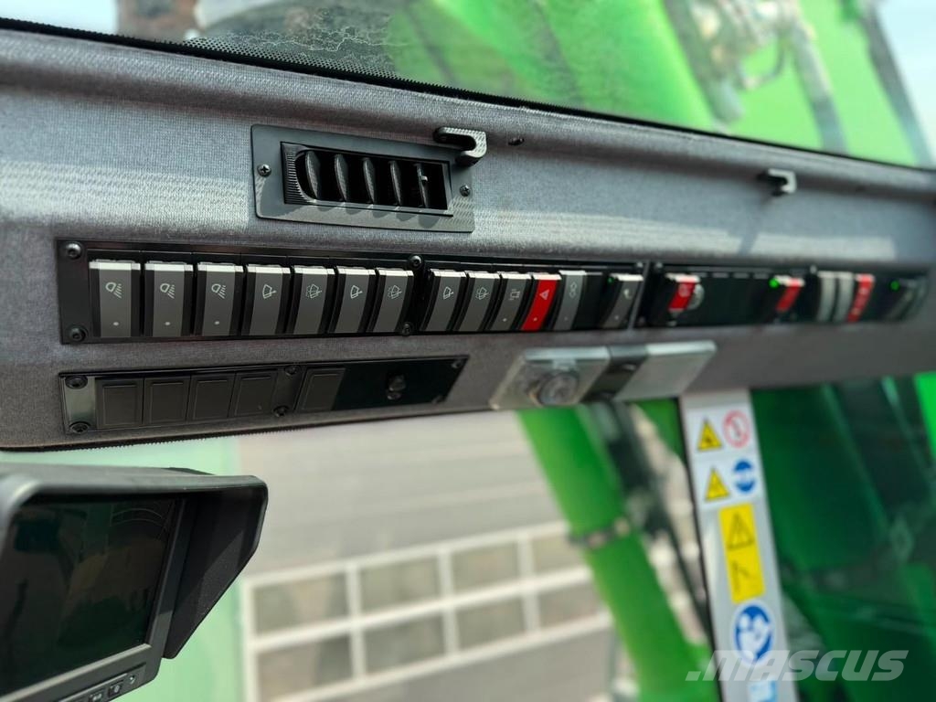 Sennebogen 728E ( 1900 Hours ) 工业挖掘机