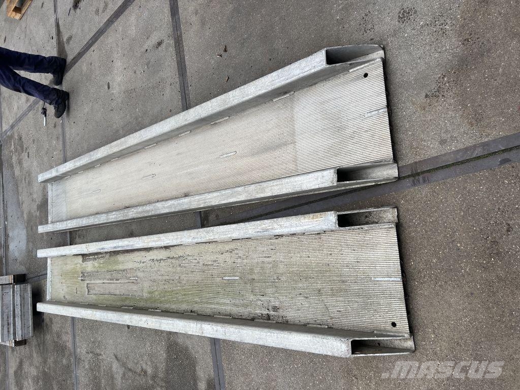 Diversen 370 cm lang 60 cm breed Muut koneet